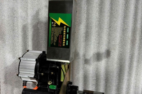 Đề Nổ Cầm Tay Máy Diesel Công Suất Lớn - Giải Pháp Khởi Động Hoàn Hảo